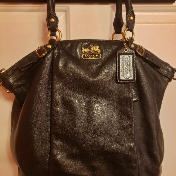 Coach  Madison Sophia Satchel. - Picture 1 of 5